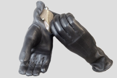 Bild eines Prothesenhandschuhes